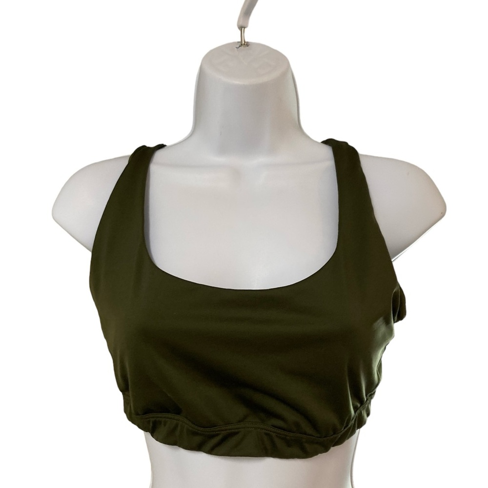 Victoria Sport low impact sports bra size Lg